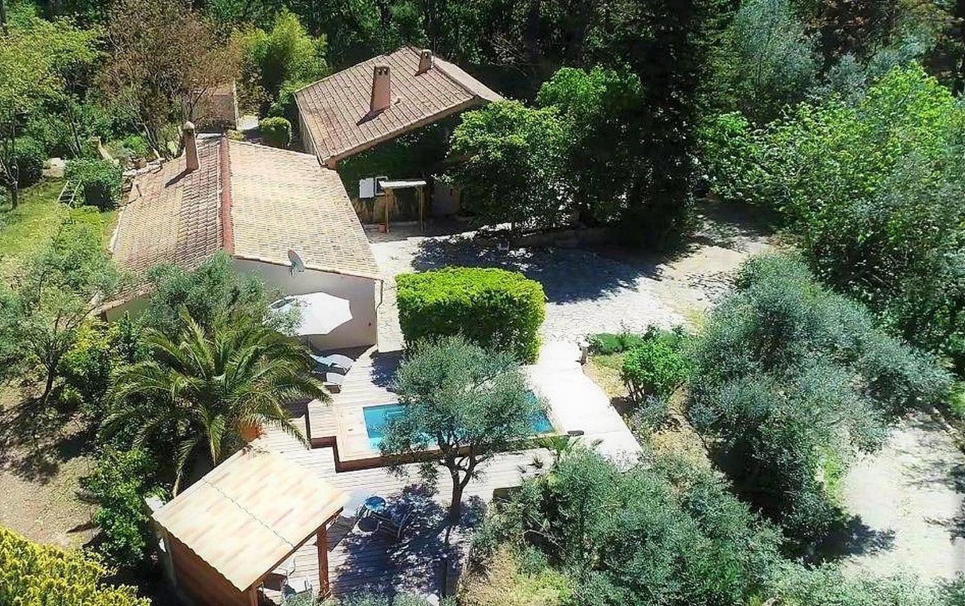 La Maison Du Soleil Provence 德拉吉尼昂 外观 照片